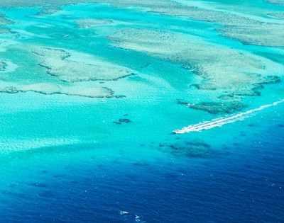 my-fiji-ariel-view-of-malolo-bariier-reef-in-mamanuca-islands