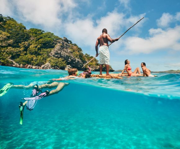 my-fiji-family-paddle-boarding-in-bilibili-mamanuca-islands