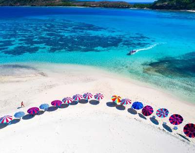 my-fiji-beach-umbrellas-of-blue-lagoon-cruises-ship-stop