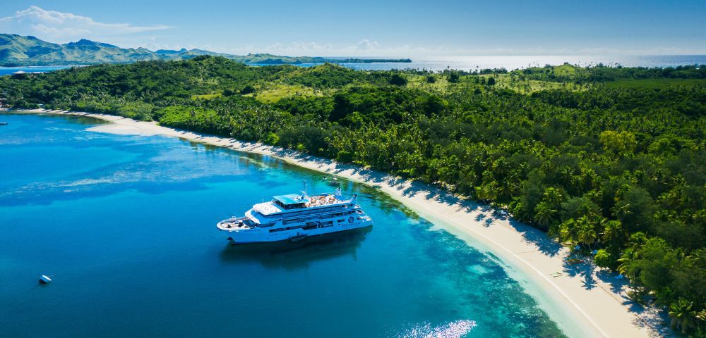 my-fiji-ariel-view-of-Blue-Lagoon-Cruises-ship