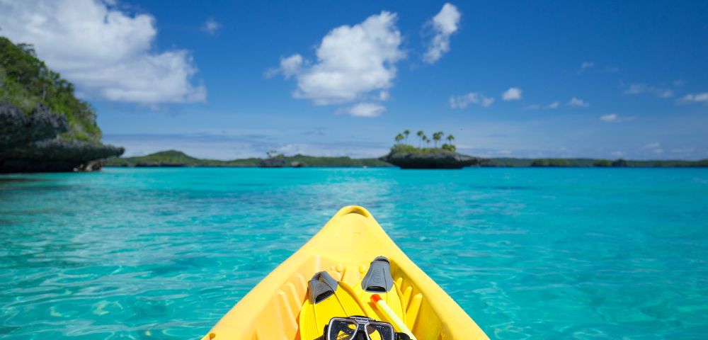 MYFIJI-Kayak-and-Island-landscape-with-crystal-clear-waters