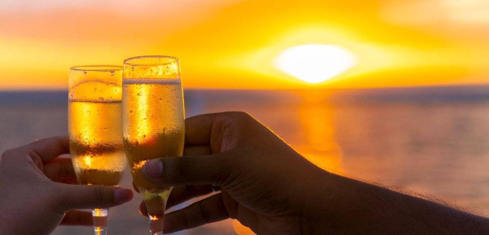 my-fiji-champagne-glass-cheers-captain-cook-cruise