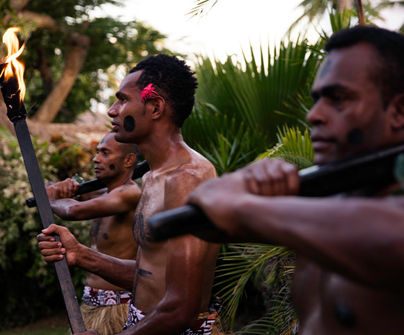 my-fiji-sunset-ceremony-performance-at-castaway-island-fiji