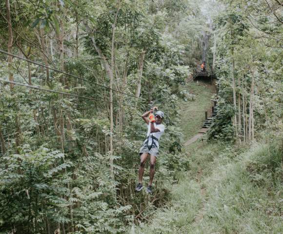 my-fiji-ziplining-through-the-garden-of-the-sleeping-giant