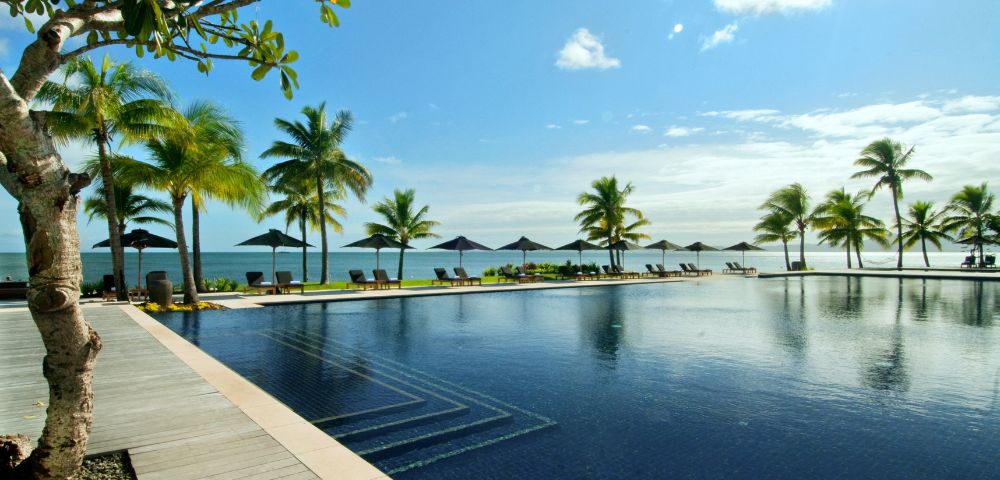 MY-HOLIDAY-Pool-at-Hilton-Fiji-Beach-Resort-and-Spa