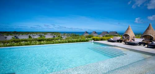 my-fiji-pool-at-intercontinental-fiji-golf-beach-resort