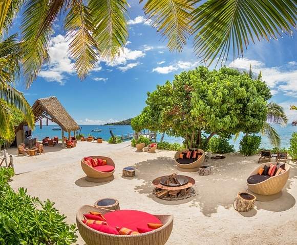 my-fiji-beach-chairs-around-fire-at-likuliku-lagoon-resort