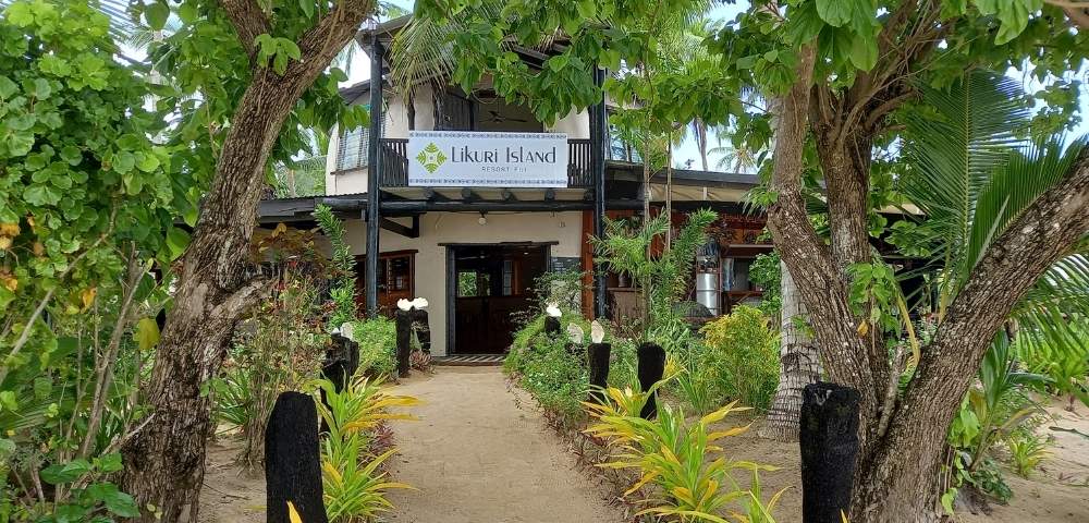 my-fiji-view-of-entrace-of-likuri-island-resort-fiji