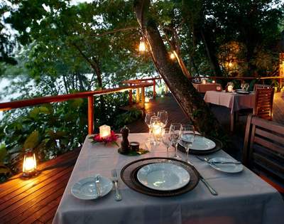 my-fiji-namale-resort-spa-dining-at-restaurant