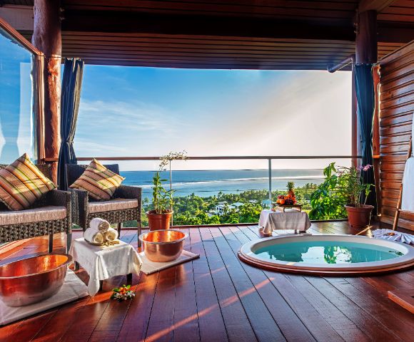 my-fiji-outrigger-fiji-beach-resort-bebe-spa-treatment-terrace-with-ocean-view