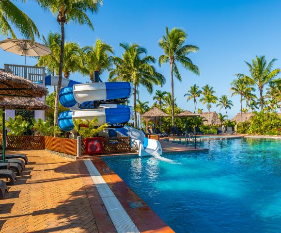 my-fiji-outrigger-fiji-beach-resort-waterslide-into-pool