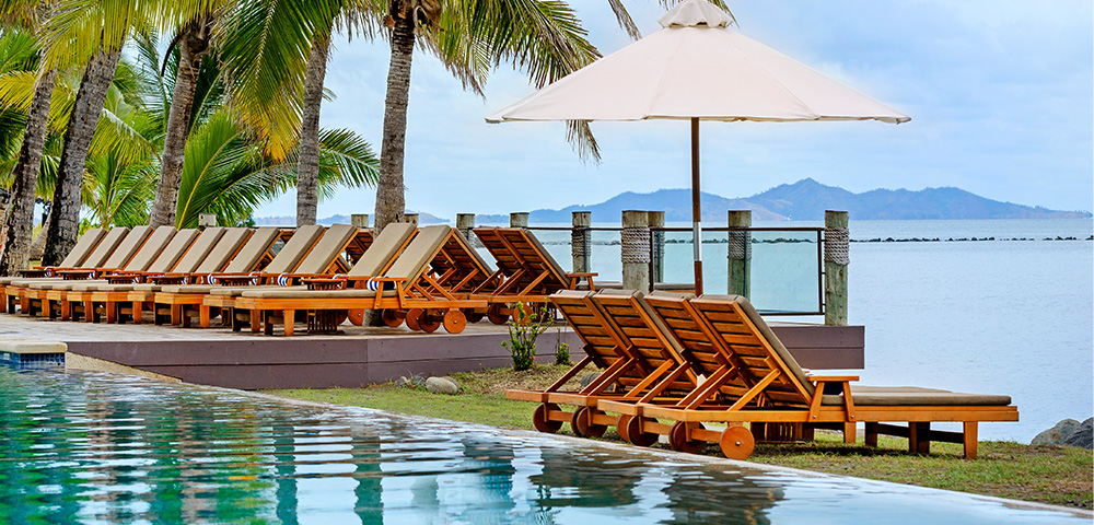 my-fiji-lounge-chairs-by-the-pool-at-sheraton-denarau-villas