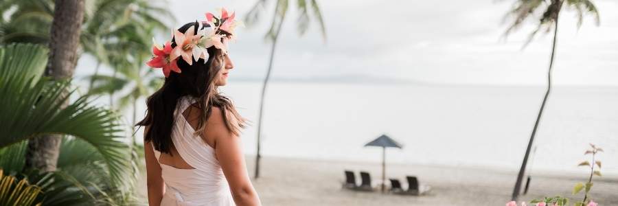 my-fiji-woman-overlooking-ocean-with-flower-crown-from-balcony-at-sheraton-fiji-resort-spa