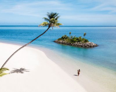 my-fiji-couple-on-the-beach-at-six-senses-fiji