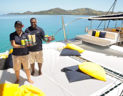 my-fiji-staff-serving-drinks-on-south-sea-sailing-boat