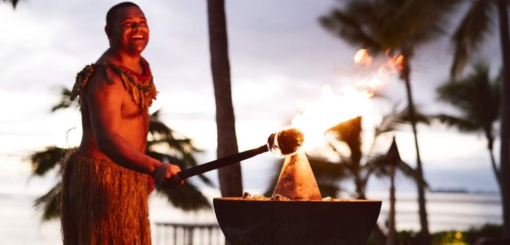 my-fiji-torch-lighting-at-tokoriki-island-resort-fiji