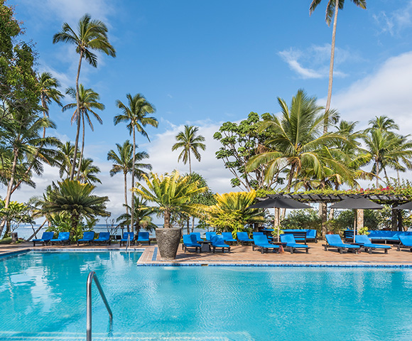 my-fiji-view-of-the-pool-at-warwick-fiji