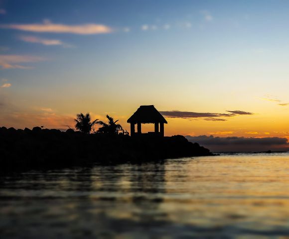 my-fiji-orange-beach-sunset-with-hut-at-waya-islands-resort