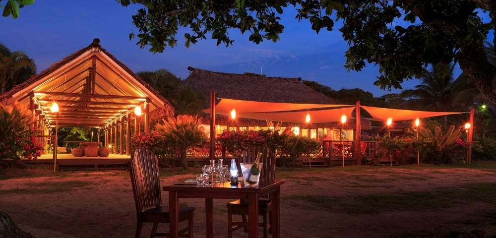 my-fiji-beach-dining-at-yatule-resort-spa