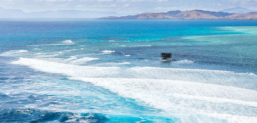 Surfing in Fiji - Gallery Image