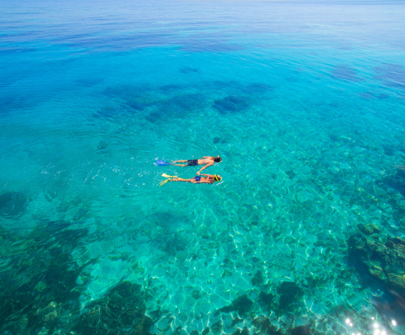 Vomo Island, Fiji Image 4